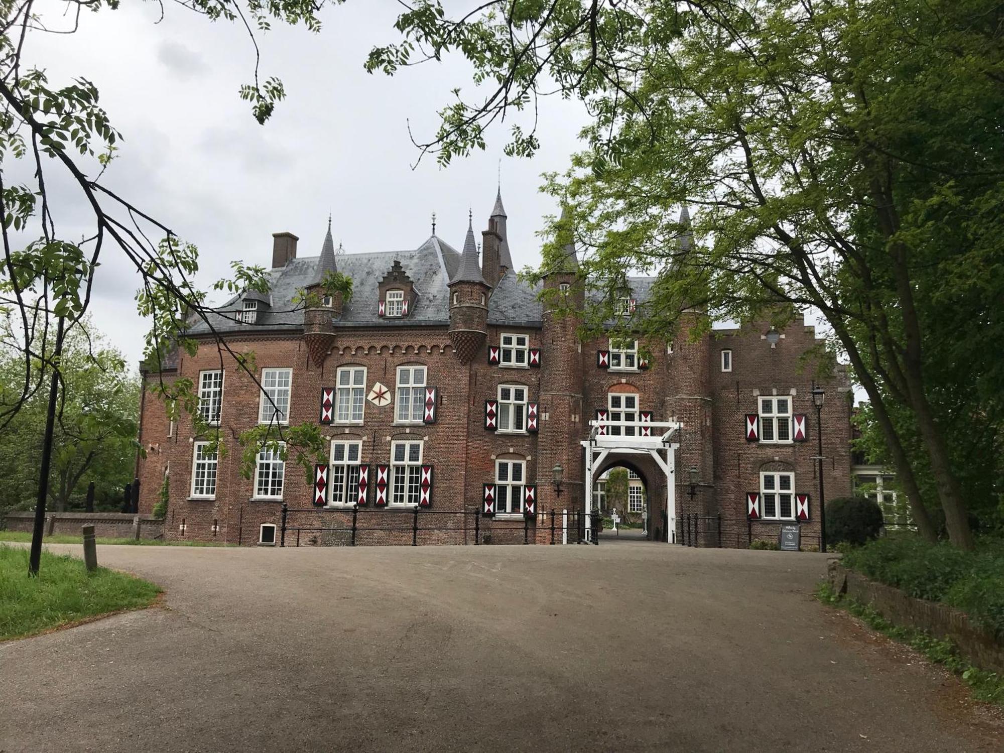 B&B 'Het Gripshuis' Vught Exterior foto